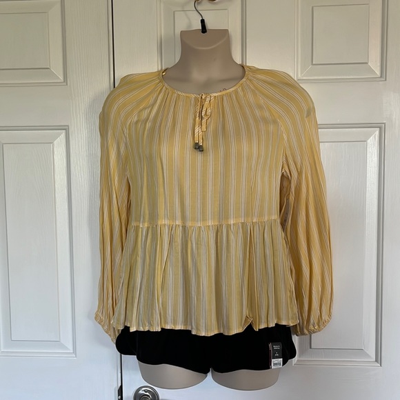 TIME AND TRUE Yellow Woven Peplum long sleeve Blouse/Top Size L (12-14) - Picture 6 of 14